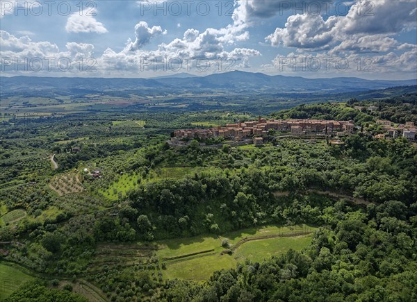 Aerial view of the landscape around Monteleone d'Orvieto, an Italian municipality in the province of Terni, Monteleone d'Orvieto, Umbria, Italy, Southern Europe, Europe