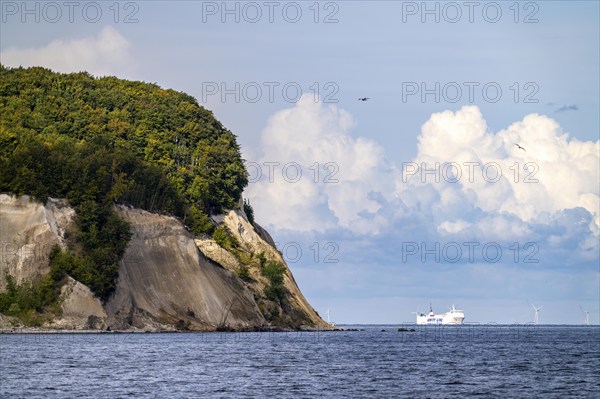 The chalk cliffs of Rügen, cliffs of the Stubbenkammer, in the Jasmund National Park, view of the Baltic Sea and the chalk cliffs coast, ferry, offshore wind farm, between Sassnitz and Lohme, Mecklenburg-Western Pomerania, Germany, Europe