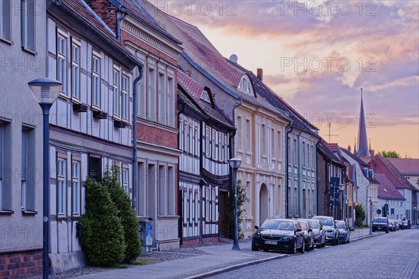 Weberstraße, a cobbled street with mainly half-timbered houses in the old town centre of Stendal in the Altmark. Hanseatic city of Stendal, Saxony-Anhalt, Germany, Europe