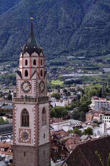 View from the Tappeinerweg trail to Merano with parish church, parish church of St. Nicholas, Merano, Merano, South Tyrol, Autonomous Province of Bolzano, Italy, Europe