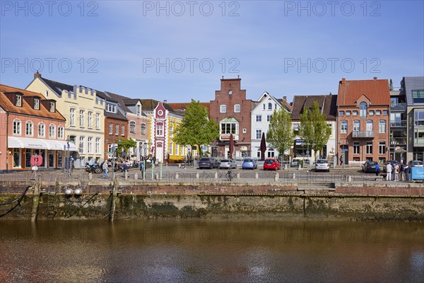 Restaurants and Oats along the harbour in Husum, Nordfriesland district, Schleswig-Holstein, Germany, Europe