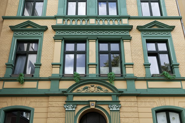 Renovated residential building in Wilhelminian style, decorative façade, old building property, Bilk district, Düsseldorf, North Rhine-Westphalia, Germany, Europe