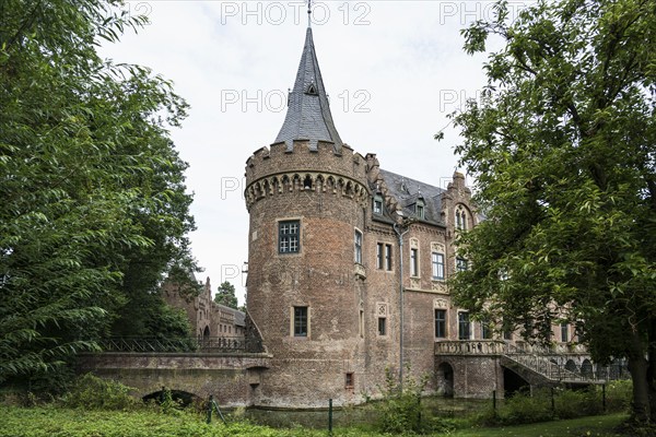 Moated castle, Schloss Paffendorf, Bergheim, Rhine-Erft district, North Rhine-Westphalia, Germany, Europe