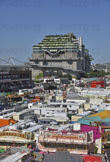 Europe, Germany, Hanseatic City of Hamburg, St. Pauli, former anti-aircraft bunker on Feldstrasse built between 1942 and 1944, conversion with extension to approx. 60 metres to a hotel and event centre, opening 2024, a total of 4, 700 trees and 16, 000 shrubs, climbing plants and climbing plants, climate research, Federal Republic of Germany, Europe
