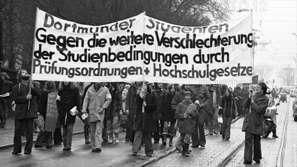 Students at Dortmund University demonstrated on 30.01.1975 against what they saw as a worsening of study conditions as a result of the Higher Education Framework Act (HRG), Germany, Europe