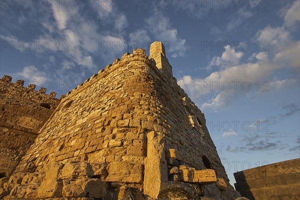 VMorning light, super wide angle, Venetian sea fortress, Koules, Morosini, harbour, blue sky, white clouds, Heraklion, capital, island of Crete, Greece, Europe