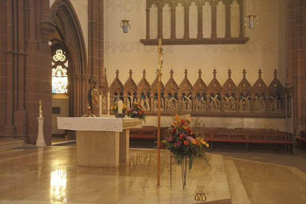 Interior view of the chancel with altar and figures row of the neo-Gothic St. Peter's Church, Heppenheim, Bergstrasse, Hesse, Germany, Europe