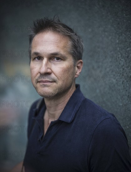 Gerald Knaus ist ein v?sterreichischer Soziologe und Migrationsforscher. Er ist Mitgrvºnder und Vorsitzender der Denkfabrik Europv§ische Stabilitv§tsinitiative (ESI), portraitiert 13.09.2023 in Berlin