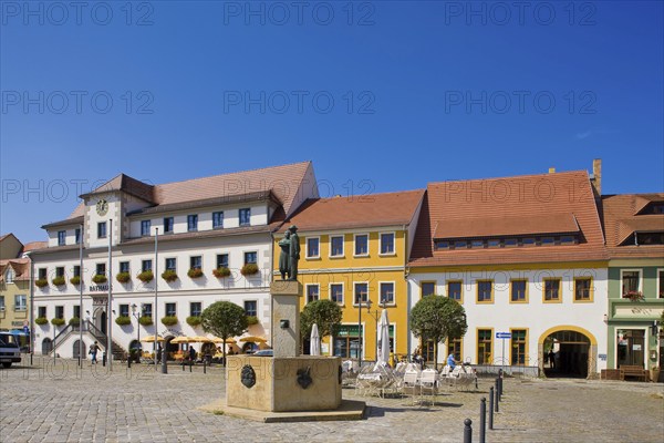 Hoyerswerda. Old Hoyerswerda Town Hall, built in 1449 in Renaissance style with a double flight of steps and arched portal, rebuilt in its current form in 1680 after a fire in the town centre