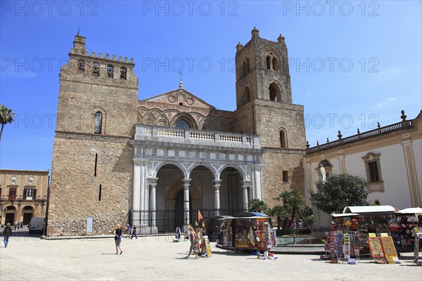 City of Monreale, souvenir stands in front of the Cathedral of Santa Maria Nuova, Unesco World Heritage Site, Sicily, Italy, Europe