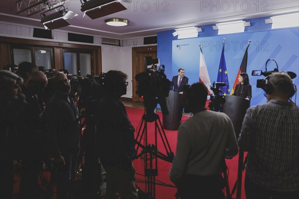 (R-L) Annalena Bärbock (Alliance 90/The Greens), Federal Foreign Minister, and Radoslaw Sikorski, Foreign Minister of Poland, at a joint press conference in Berlin, 30 January 2024 / Photographed on behalf of the Federal Foreign Office