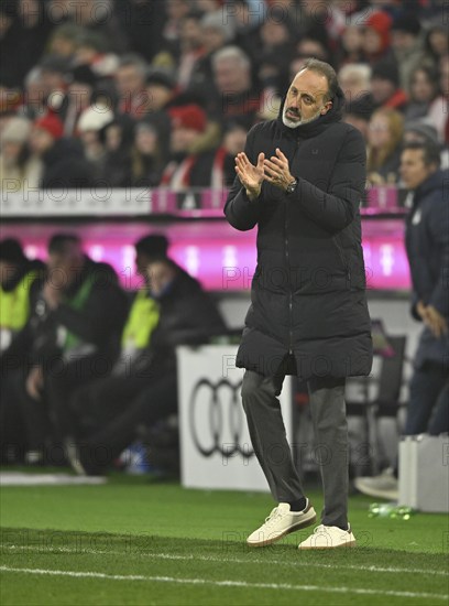 Coach Pellegrino Matarazzo TSG 1899 Hoffenheim on the sidelines, gesture, gesture, encouraging, Allianz Arena, Munich, Bavaria, Germany, Europe