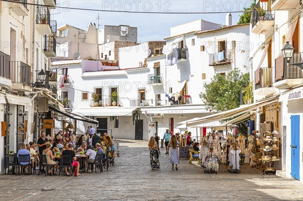 Square with shops, cafes and restaurants in the old town of Eivissa, Ibiza Town, Ibiza, Balearic Islands, Mediterranean Sea, Spain, Europe