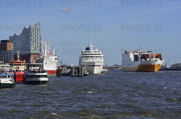 Europe, Germany, Hanseatic City of Hamburg, Elbe, Cap San Diego, Museum Ship, Passenger Ship Europe, Elbe Philharmonic Hall, Cargo Container Ship Grande Abidjan, Europe