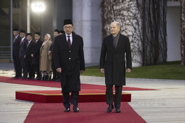 Federal Chancellor Olaf Scholz (SPD) welcomes Anwar Ibrahim, Prime Minister of Malaysia, to the Federal Chancellery with military honours in Berlin, 11.03.2024