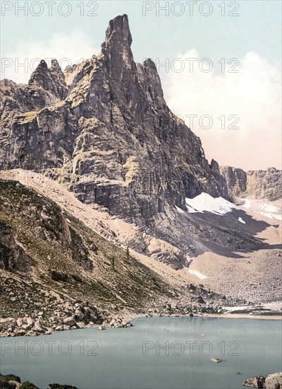 Mont Surlon, and Sorapiss, a mountain group in the Italian Dolomites southeast of Cortina d'Ampezzo, formerly Tyrol, Austria-Hungary, today South Tyrol, Italy, Historical, digitally restored reproduction from a 19th century original, Record date not stated, Europe