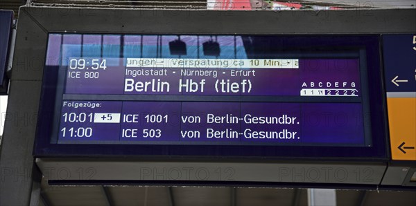 Europe, Germany, Bayer, Munich, main station, train arrival hall, local and long-distance transport, Hamburg, Hamburg, Federal Republic of Germany, Europe