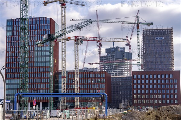 Construction sites in the east of Hafencity Hamburg, office building, new district on the Elbe, on the site of the former free harbour, residential units for 14, 000 people, 3, 000 hotel beds, 45, 000 jobs, Hamburg, Germany, to be built here by the 2030s, Europe