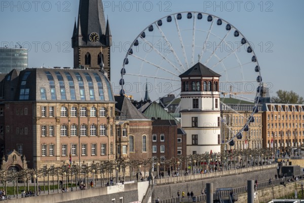 Skyline of Düsseldorf on the Rhine, Mannesmannufer, houses on the banks of the Rhine, Old Town, riverside promenade, Rhine, Düsseldorf, North Rhine-Westphalia, Germany, Europe