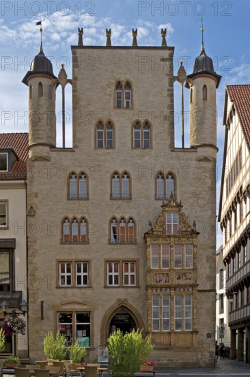 Tempelhaus, Gothic patrician house on the historic market square, Old Town, Hildesheim, Lower Saxony, Germany, Europe