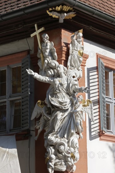 Baroque figure of the Virgin Mary at Hotel Brudermühle, Bamberg, Upper Franconia, Bavaria, Germany, Europe