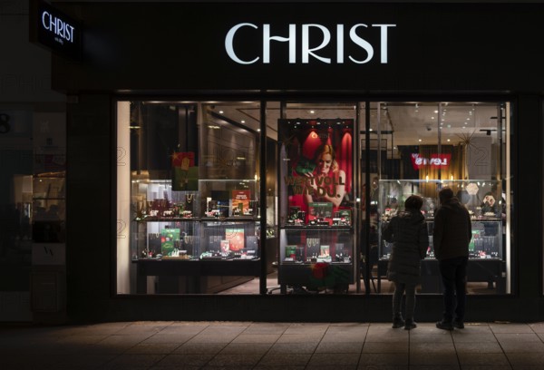 Night shot, jewellery shop CHRIST, jewellery, shop window, pedestrian zone, shopping, logo, shop, shop, Königsstraße, Stuttgart, Baden-Württemberg, Germany, Europe