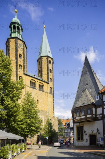 The Romanesque church (first mentioned in 1151) has valuable stained glass from the middle of the 13th century and a (rebuilt) Schuke organ from 1970. Brusttuch (former patrician house from 1521, Marktkirche, Goslar, Lower Saxony, Germany, Europe