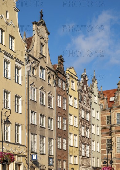 Close-up of facades of townhouses on Dlugi Targ, Gdansk, Gdansk, Poland, Europe