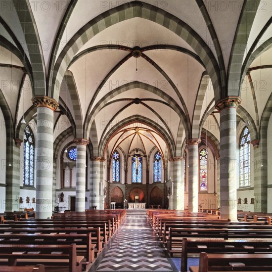 St. Lambertus Church, interior view, historic upper town, Mettmann, Bergisches Land, North Rhine-Westphalia, Germany, Europe