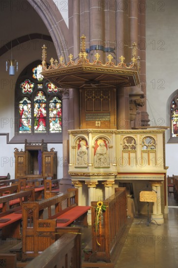 Interior view with pulpit of the neo-Gothic St. Peter's Church, Heppenheim, Bergstrasse, Hesse, Germany, Europe