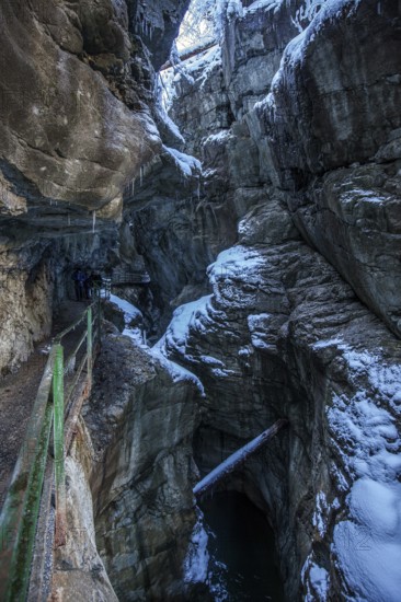 Winter, snowy landscape, hiking trail through the Breitachklamm gorge near Oberstdorf, Oberallgäu, Allgäu, Bavaria, Germany, Europe