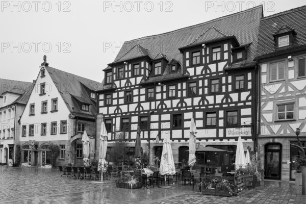 Half-timbered houses on the market square, black and white, Old Town, Fürth, Middle Franconia, Franconia, Bavaria, Germany, Europe