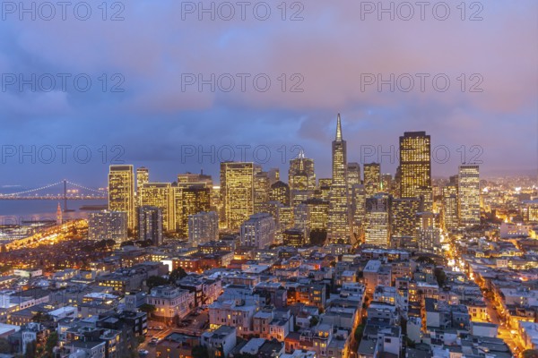 The San Francisco skyline at dusk, California, United States of America, USA, North America