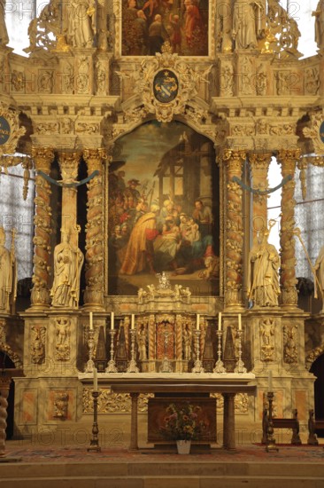 High altar with tabernacle apostles sculptures from UNESCO DOM, arts and crafts, paintings, decorations, gothic, interior view, Erfurt Cathedral, St Mary's Church, Cathedral Square, Erfurt, Thuringia, Germany, Europe