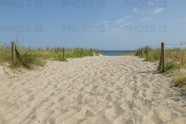 Beach access, south beach, Göhren, Rügen Island, Mecklenburg-Western Pomerania, Germany, Europe