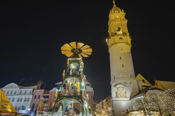 The Bautzen Christmas market in Upper Lusatia, known today as the Bautzener Wenzelsmarkt, or Budyske Wjaclawske wiki in Upper Sorbian, is the oldest Christmas market in Germany mentioned in a chronicle according to the Record Institute for Germany, Bautzen, Saxony, Germany, Europe