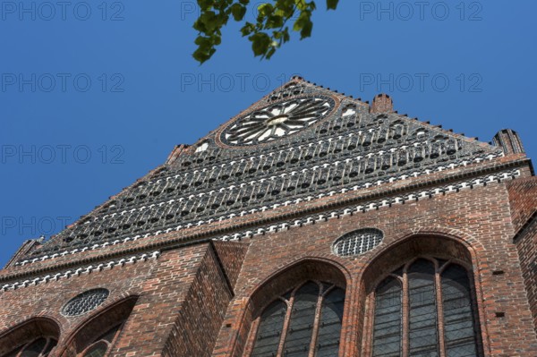 Side gable with glazed bricks, St Nicholas' Church, late Gothic brick building, built between 1381 and 1487, Wismar, Mecklenburg-Western Pomerania, Germany, Europe