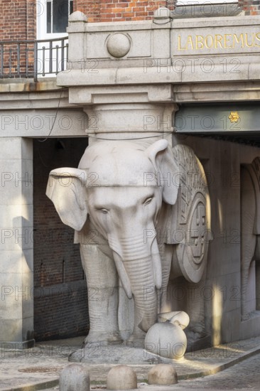 Monumental stone elephant, elephant gate or elephant portal or Elefantporten, designed by architect Vilhelm Dahlerup, Carlsberg district, Copenhagen, Denmark, Europe