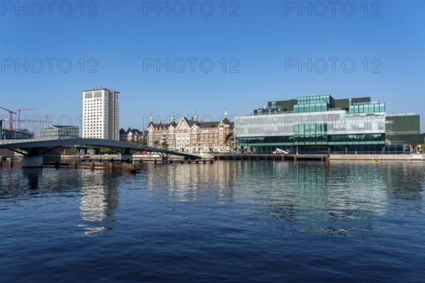 The Danish Architecture Centre, Dansk Arkitektur Center, at the harbour, Lille Langebro Bridge, bicycle and pedestrian bridge, Copenhagen, Denmark, Europe