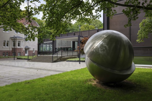 Bottrop, North Rhine-Westphalia, Germany, Josef Albers Museum Quadrat im Stadtgarten Bottrop, in front the work by Ernst Hermanns: Two hemispheres shifted against each other, Europe