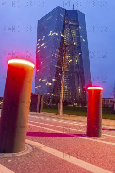 Building of the European Central Bank, ECB, on the Main in Frankfurt, barrier bollards on the banks of the Main, Hesse, Germany, Europe