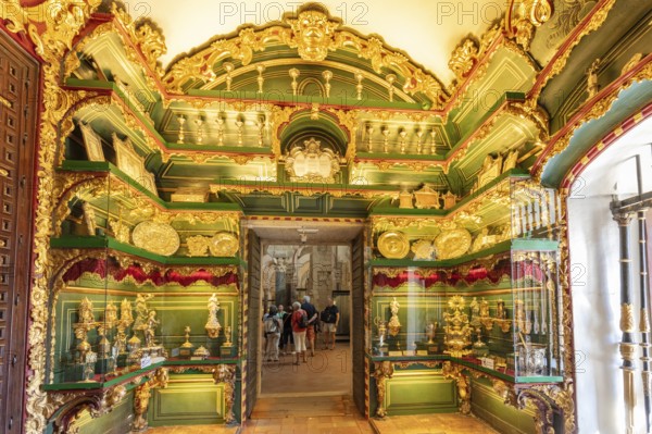Sacred room with ornate gold decorations and decorative elements, Cordoba