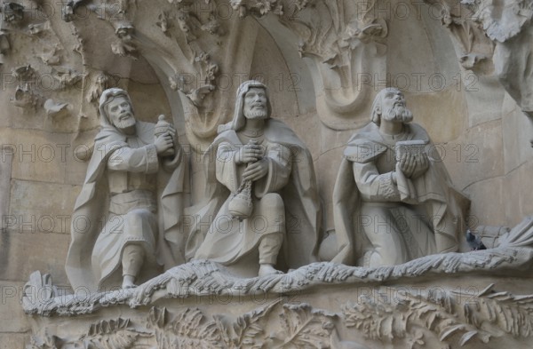 Detail of the Nativity façade of the Sagrada Familia, Holy Family Church of the Atonement, by architect Antoni Gaudí, UNESCO World Heritage Site, Barcelona, ??Catalonia, Spain, Europe