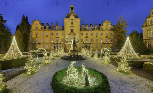 Christmas lights winter snow Bückeburg Castle Germany