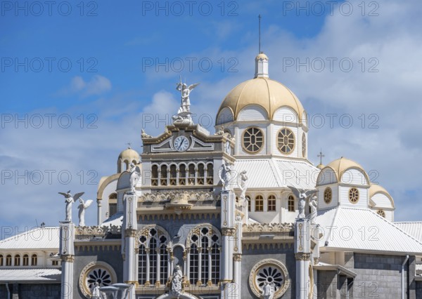 Exterior view, Basílica de Nuestra Señora de Los Ángeles, Cartago, Costa Rica, Central America