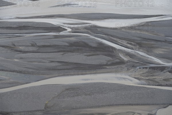 Detail, structure, river course in a gravel bed with black sand, meandering river, Dímonarhellir, Suðurland, Iceland, Europe