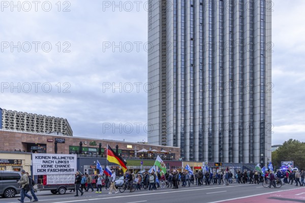 Chemnitz stands up. Protest march by right-wing extremist political groups through the city centre. Chemnitz, Saxony, Germany, Europe