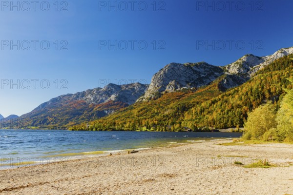 Grundlsee in autumn, salzkammergut, styria, Austria, Europe
