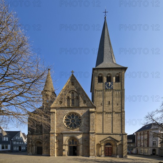 St. Lambertus Church on the church square, Historic Upper Town, Old Town, Mettmann, Bergisches Land, North Rhine-Westphalia, Germany, Europe