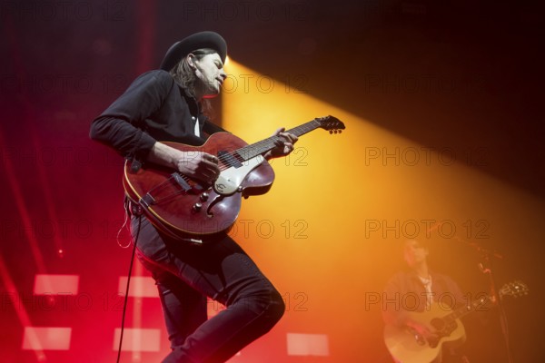 James Bay live on Up All Night Tour at the Columbiahalle in Berlin on 19.01.2025